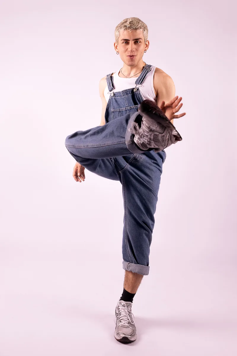 Beauty-Portrait des jungen Mannes, Studio